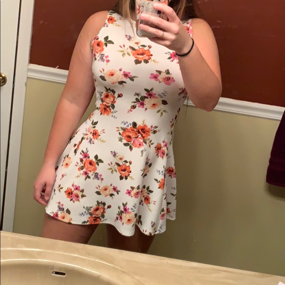 Mini dress